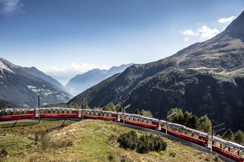 Hotel Bernina Express  Švýcarsko vlakem